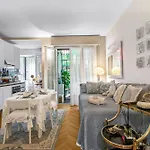 Casa Amorosa Town Center - Happy * Alassio