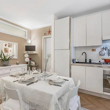 Casa Amorosa Town Center With Terrace And A/c - Happy Apartment *