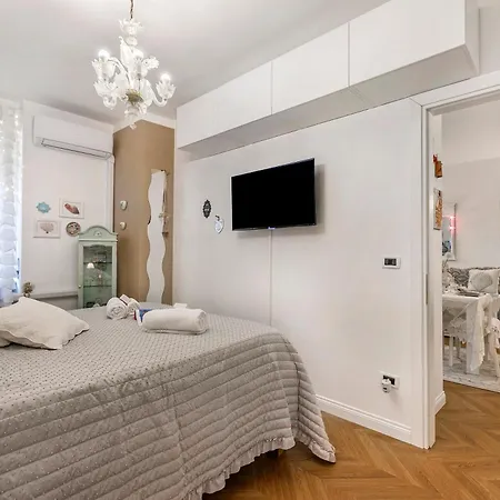 Casa Amorosa Town Center With Terrace And A/c - Happy Apartment